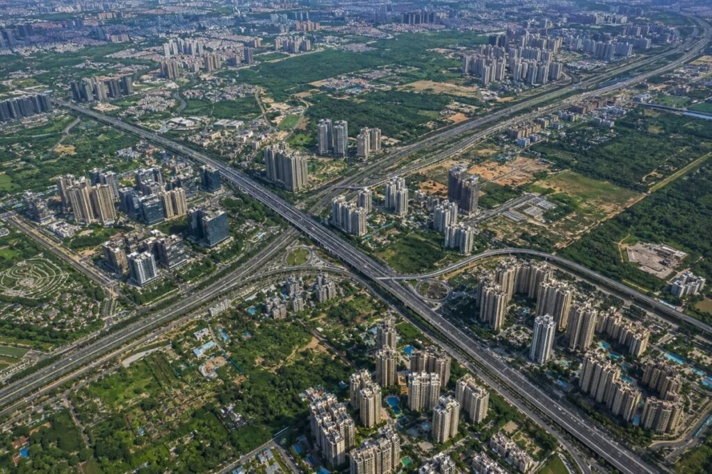 Location and connectivity of Sector 68 Gurugram near Sohna Road and SPR